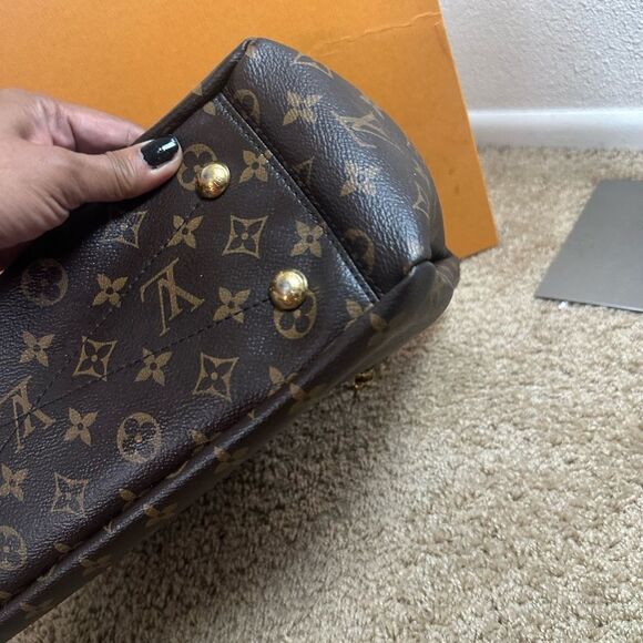 Louis Vuitton Pallas Shopper Minogram - Picture 12 of 16